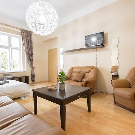 Premier Apartments Near The Museum Прага Екстер'єр фото